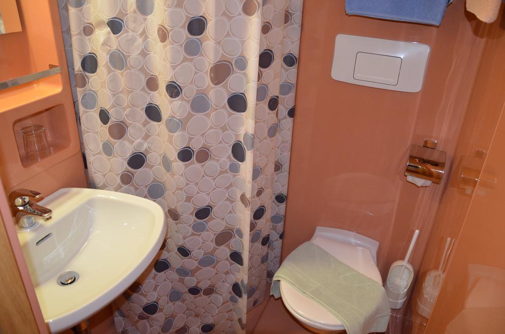 Gasthof "Zur Gemuetlichkeit" Bschlabs Екстер'єр фото