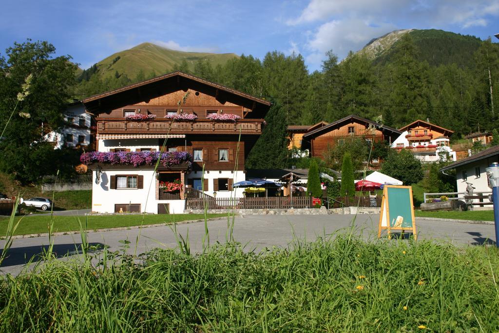 Gasthof "Zur Gemuetlichkeit" Bschlabs Екстер'єр фото